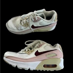 Nike Girls Air Max Sneakers - White and Pink